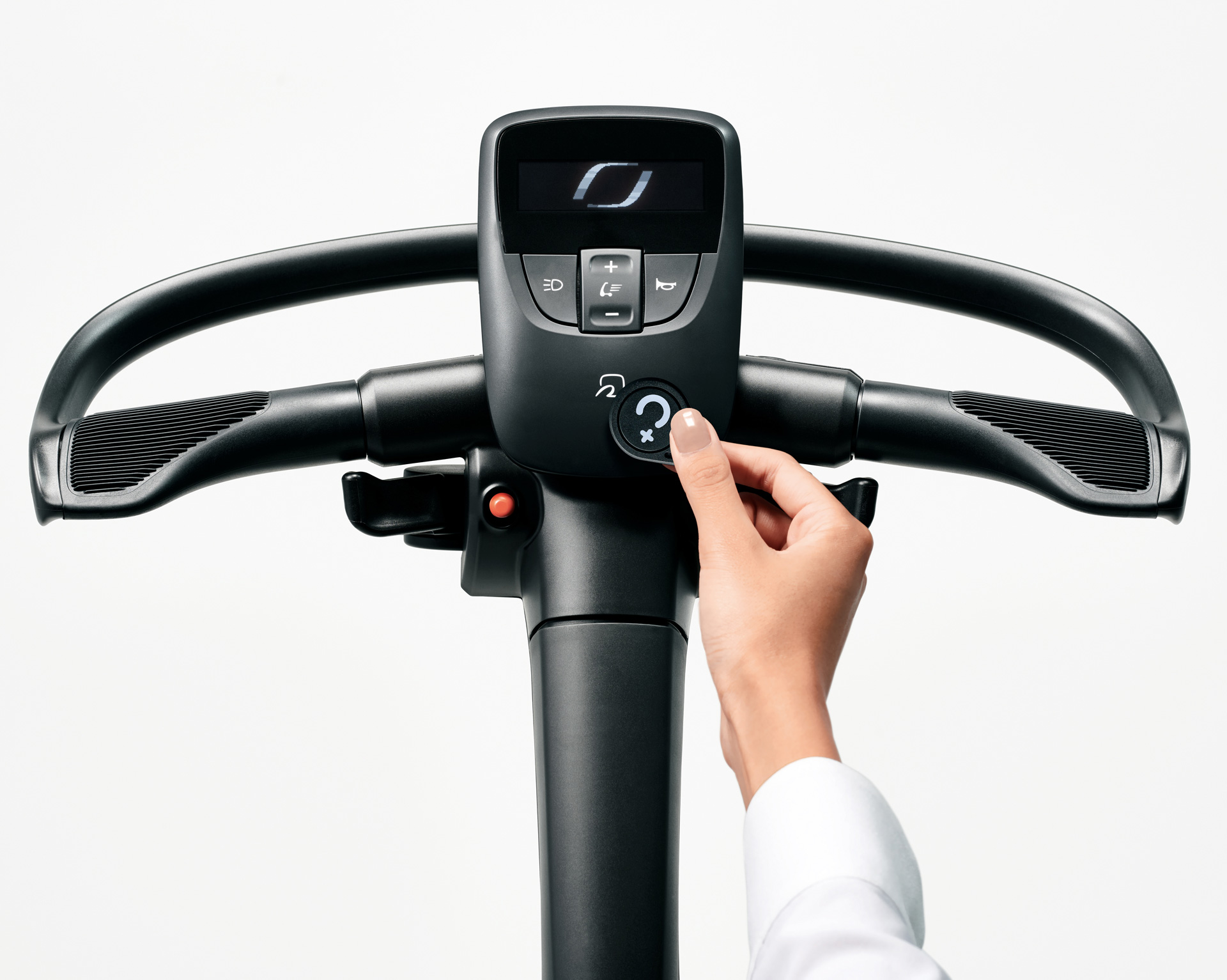 歩行領域での新たなモビリティ「C+walk T」を発売 | トヨタ