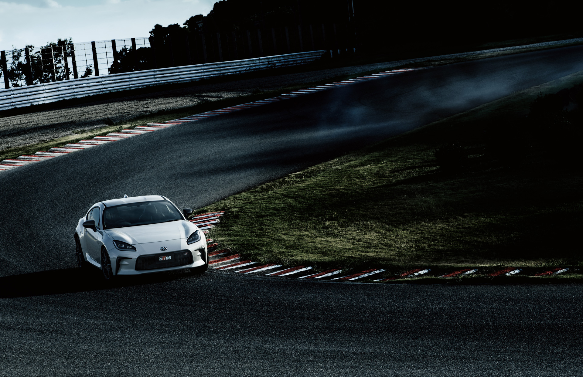 TOYOTA GAZOO Racing Launches the All-New GR86Fans of the 86 can test-drive and compare the GR86 and Subaru BRZ at FUJI 86 STYLE with BRZ - Image 1