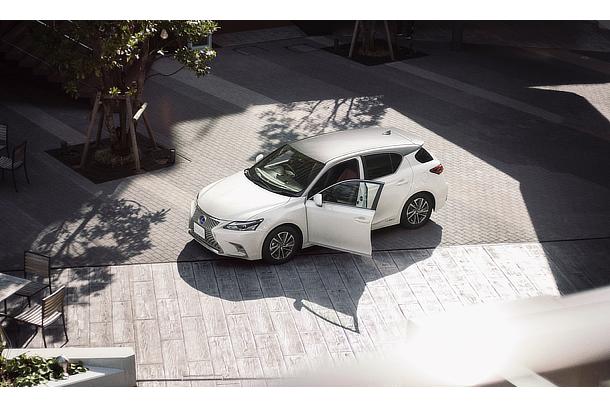 LEXUS、「CT」に特別仕様車“Cherished Touring”を設定 LEXUS、「CT」に特別仕様車“Cherished Touring”を設定