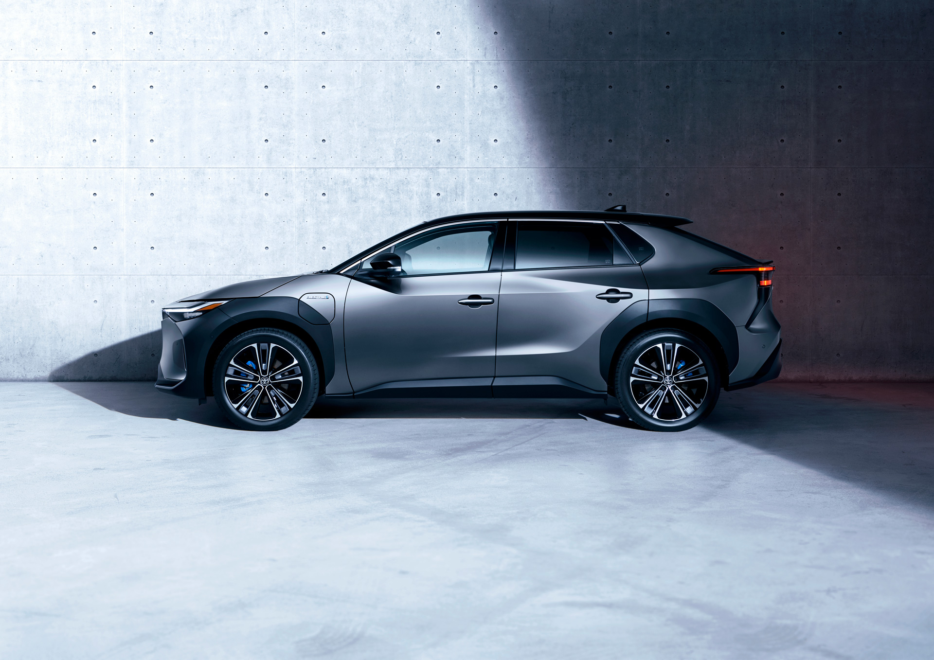 Toyota to Launch All-New bZ4X BEV on May 12 in Japan | Toyota | Global  Newsroom | Toyota Motor Corporation Official Global Website