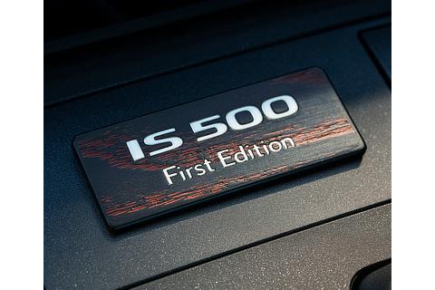 特別仕様車 IS500“F SPORT Performance First Edition”