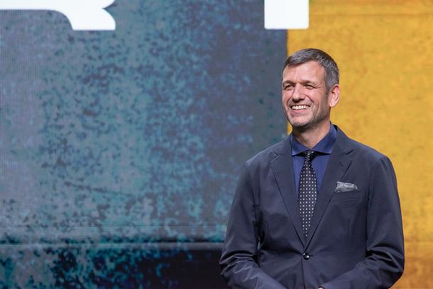 Simon Humphries, Senior General Manager, Design Field