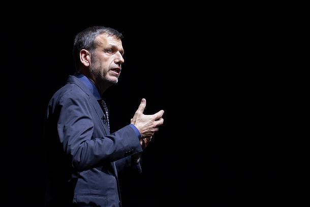 Simon Humphries, Senior General Manager, Design Field