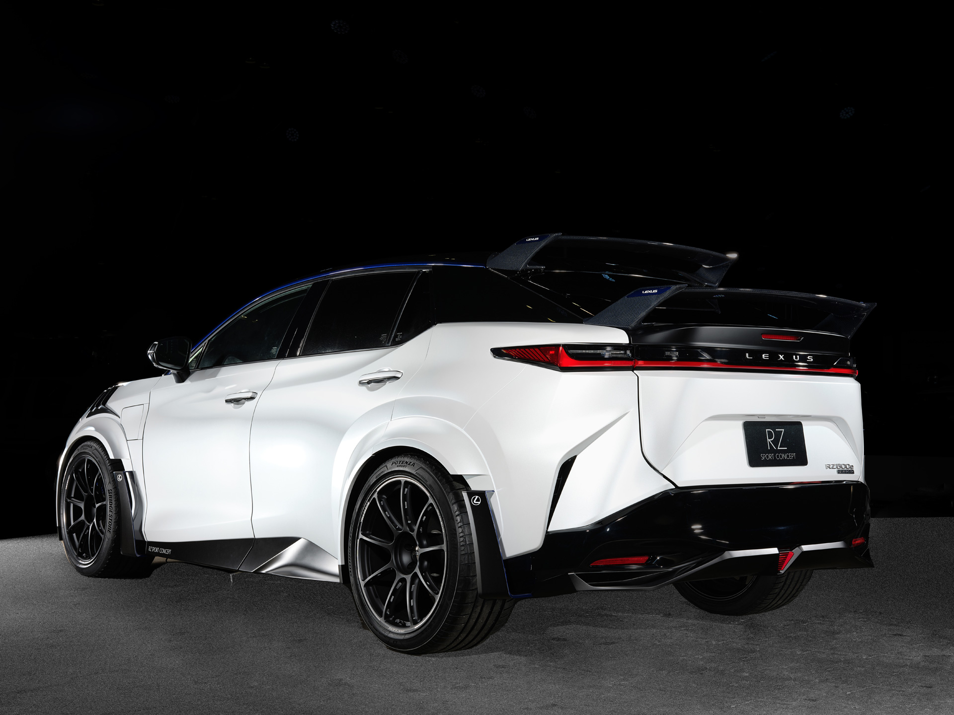 LEXUS、東京オートサロン2023／TOKYO OUTDOOR SHOW 2023に多様なライフ