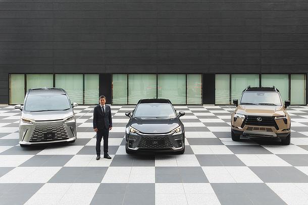 LEXUS SHOWCASE