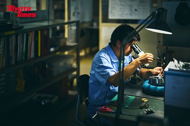 #18 Masashi Miyazawa, the Master Engraver Crafting Intricate Emblems with Traditional Techniques