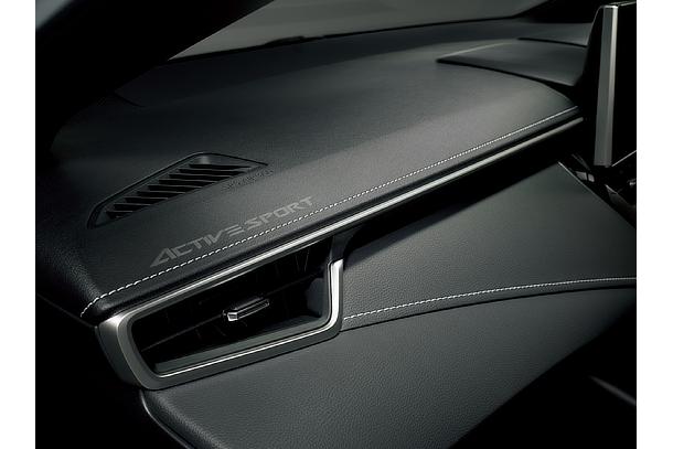 カローラ ツーリング 特別仕様車 ACTIVE SPORT 合成皮革巻きインストルメントパネル（ACTIVE SPORTロゴマーク付）