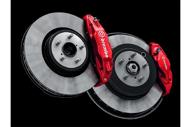 Brembo ventilated disc brakes