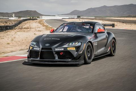 GR Supra GT4 EVO2（ブラックカラー施工車・プロトタイプ）