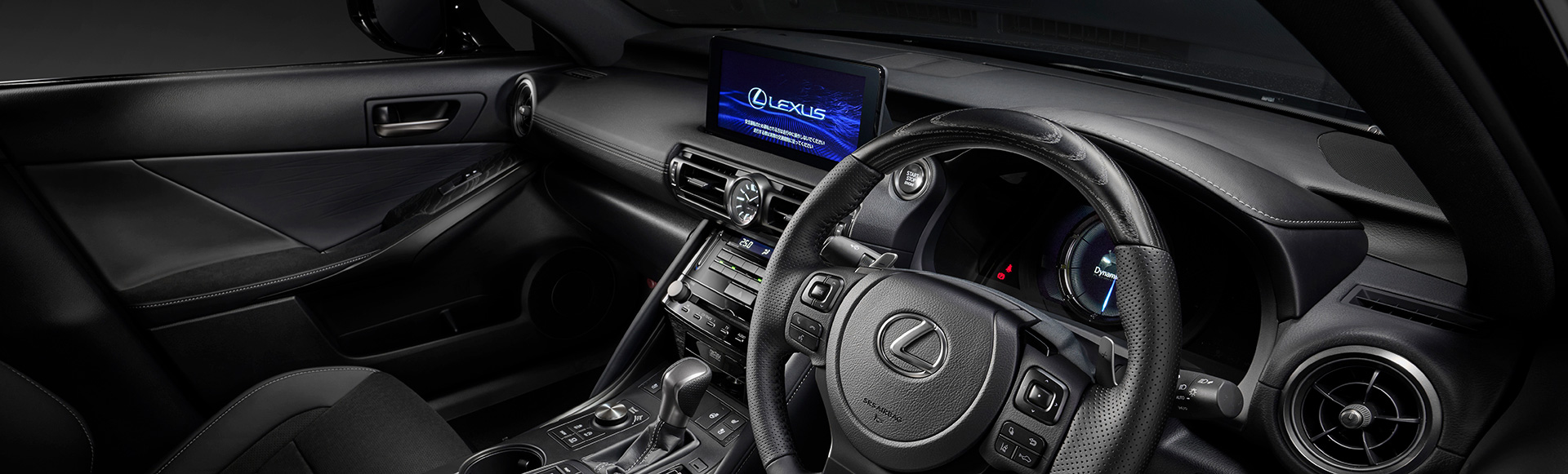 LEXUS、「IS300h／IS300」に特別仕様車“F SPORT Mode Black Ⅳ”を設定