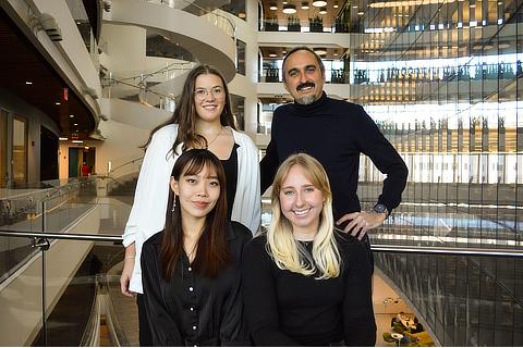 ノースイースタン大学（クロエ プロック、パオロ シウッカレリ、ジャスミン イミン サン、エリザベス マキャフリー）