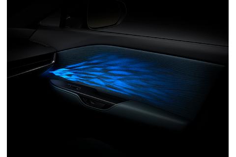 Dynamic Shadowy Illumination (Multi-color)