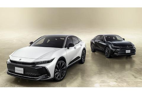 特別仕様車 CROSSOVER RS“THE 70th”・CROSSOVER Z“THE 70th”（いずれもメーカーオプション装着車）