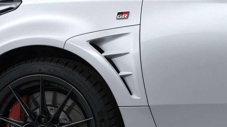 Fender ducts