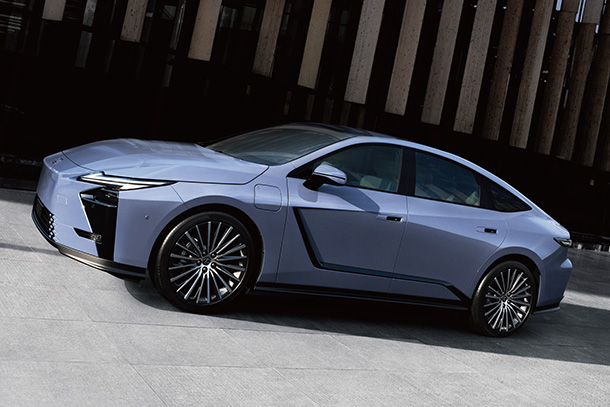 Lexus Unveils the All-New ES at the World Premiere in Shanghai
