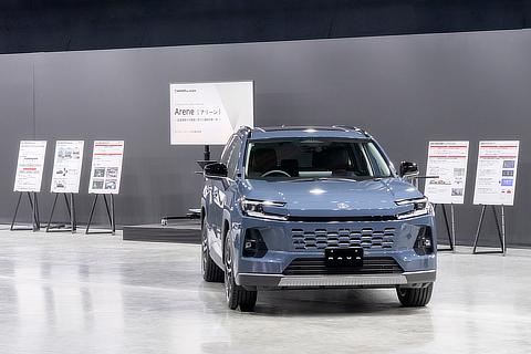New RAV4 Makes World Premiere