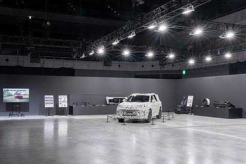 New RAV4 Makes World Premiere