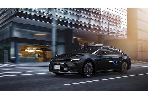 Fuel Cell Taxi Crown