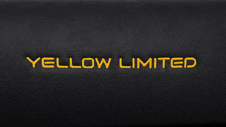 特別仕様車専用刺繍