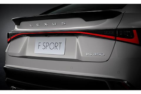 IS（プロトタイプ）リヤ