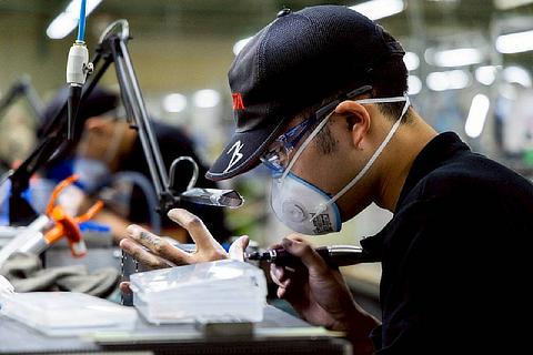 プラスチック金型 久保 日暖