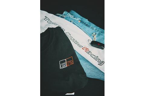 ナイジェルグラフコラボロングTシャツ GRロゴ（9,350円・税込※予定）