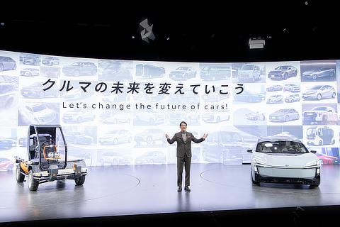 プレスブリーフィングの模様