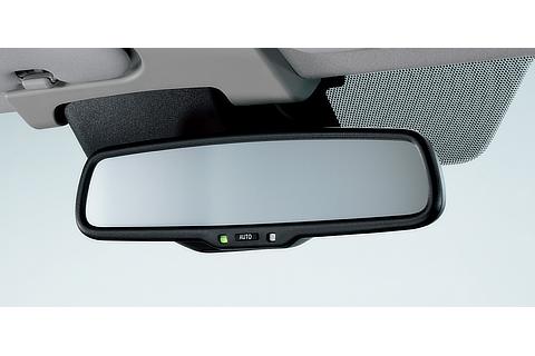 バックモニター内蔵自動防眩インナーミラー（通常時）