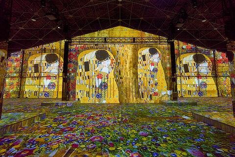 黄金の時代と象徴的傑作