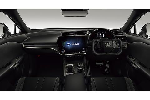 RZ550e“F SPORT”コックピット