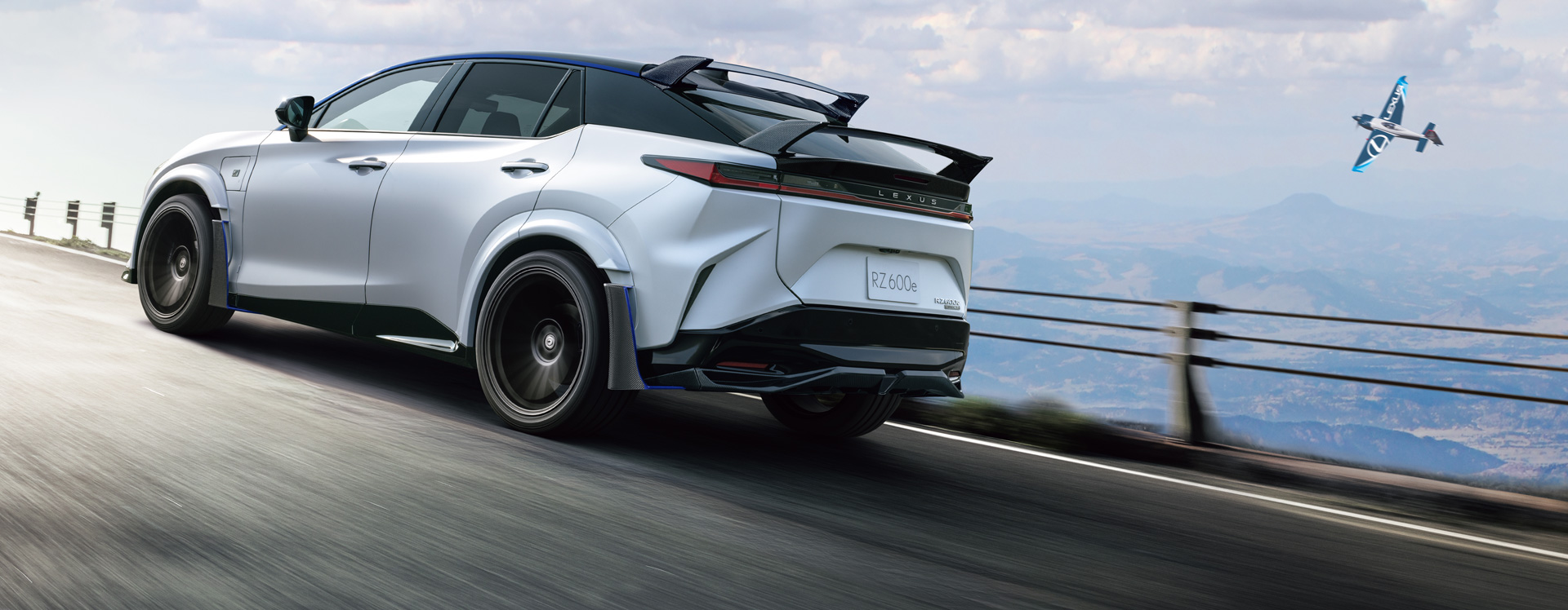 LEXUS、バッテリーEV専用モデル「RZ」にRZ 特別仕様車 RZ600e“F SPORT