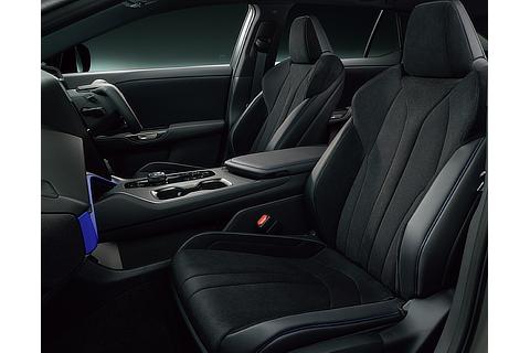 RZ 特別仕様車 RZ600e“F SPORT Performance”インテリア