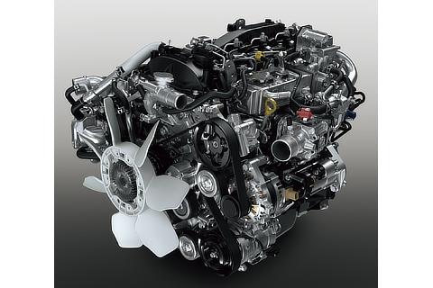 新型3.0Lディーゼルエンジン（3GD-FTV）