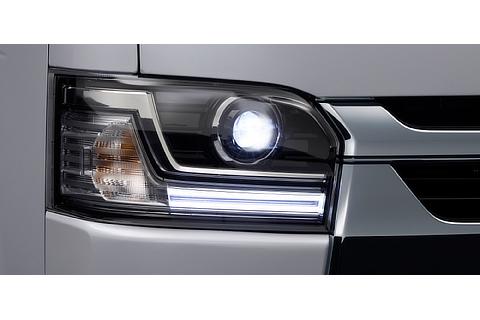 Bi-Beam LEDヘッドランプ（メーカーオプション、除くウェルキャブ）