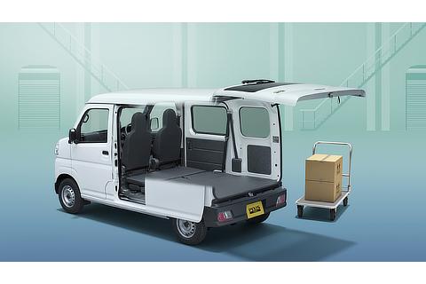 ピクシス バン デラックス（BEV・2WD）（ホワイト）