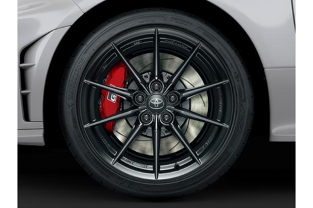 Grazio&Co. ホイールセンターオーナメント ブラッククローム GRヤリス GRヤリス | トヨタ自動車株式会社 公式企業サイト