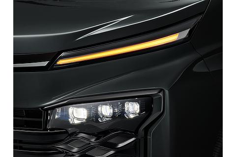 プロジェクター式LEDヘッドランプ（オートレベリング機能付）＋LEDターンランプ＋LEDクリアランスランプ（デイライト機能付）（S-Zにメーカーオプション）（LEDターンランプ点灯状態）