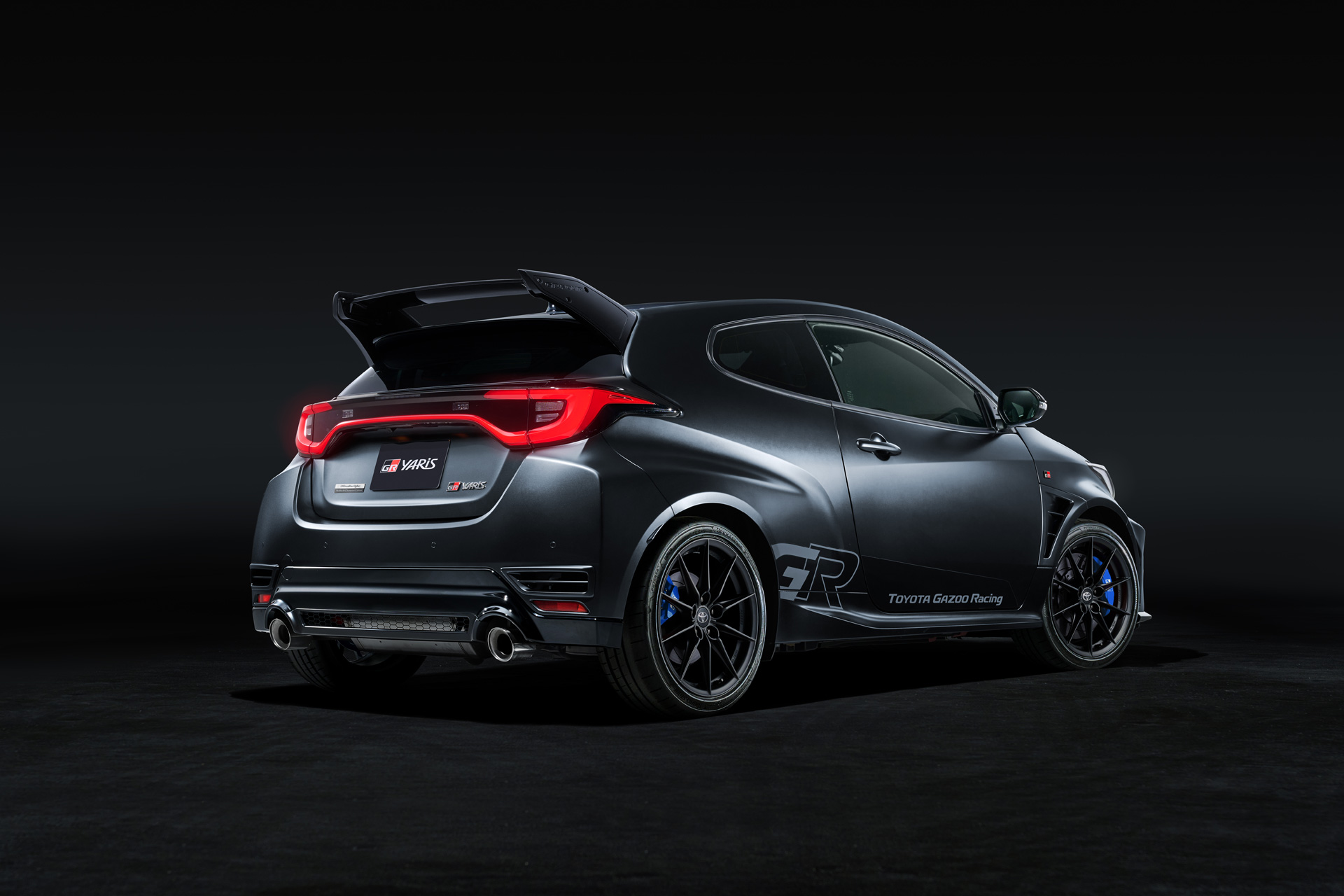 GRヤリス MORIZO RR」と「GRヤリス Sébastien Ogier 9x World Champion