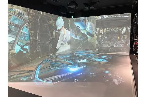 新展示エリア【トヨタのクルマづくり】『モノづくりの現場はさまざまなこだわりにあふれている』（生産・シアター）