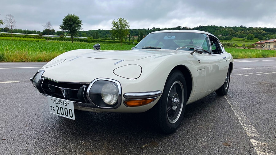 Toyota 2000GT Model MF10L