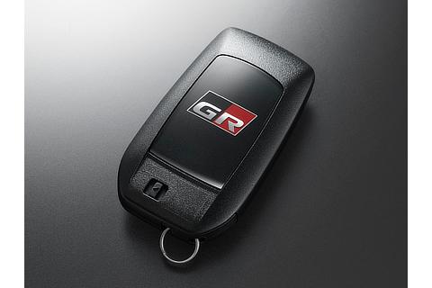 専用スマートキー（GRロゴ付）