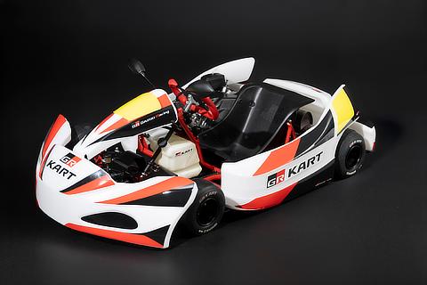 GR KART、デカール装着車（別売）