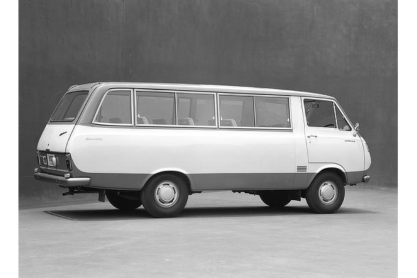 Hiace Commuter
