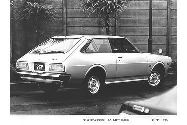 TOYOTA COROLLA LIFT BACK