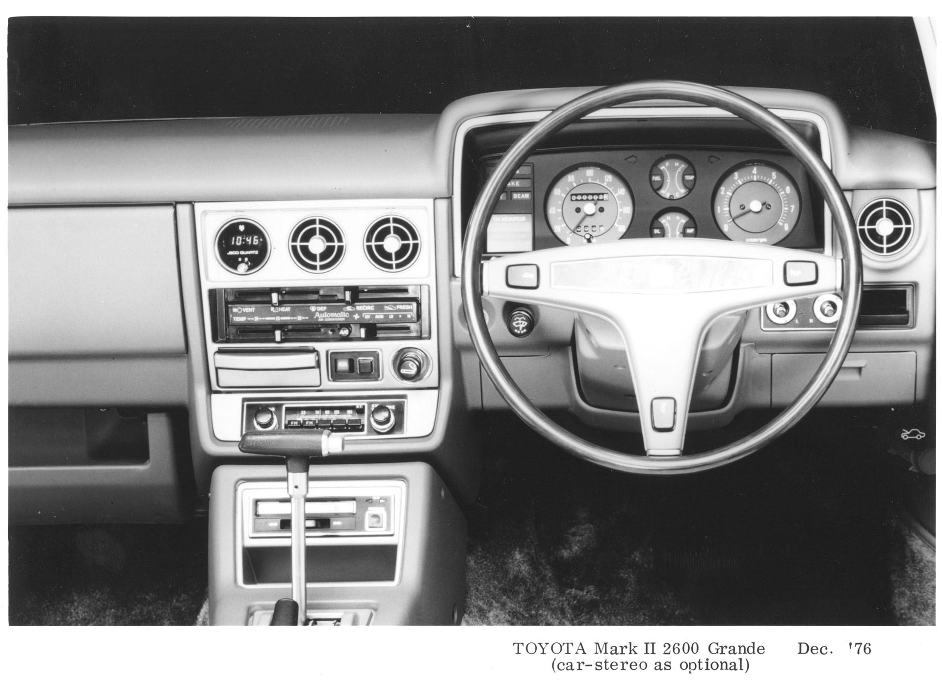 TOYOTA Mark II 2600 Grande (car-stereo as optional)