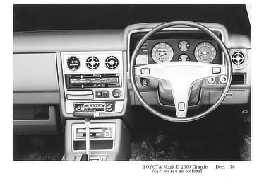 TOYOTA Mark II 2600 Grande (car-stereo as optional)