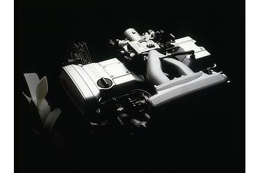 2JZ-FE Engine