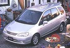 カローラ スパシオ　2WD（2列シート車5人乗り）“Gパッケージ装着車”