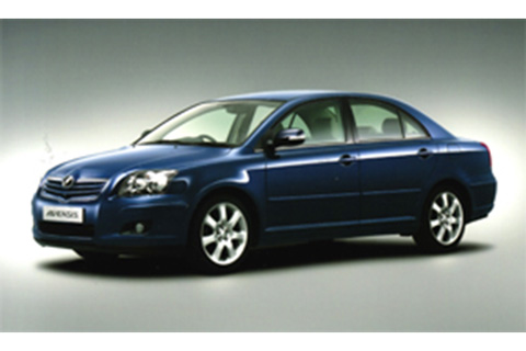 アベンシス セダン Qi