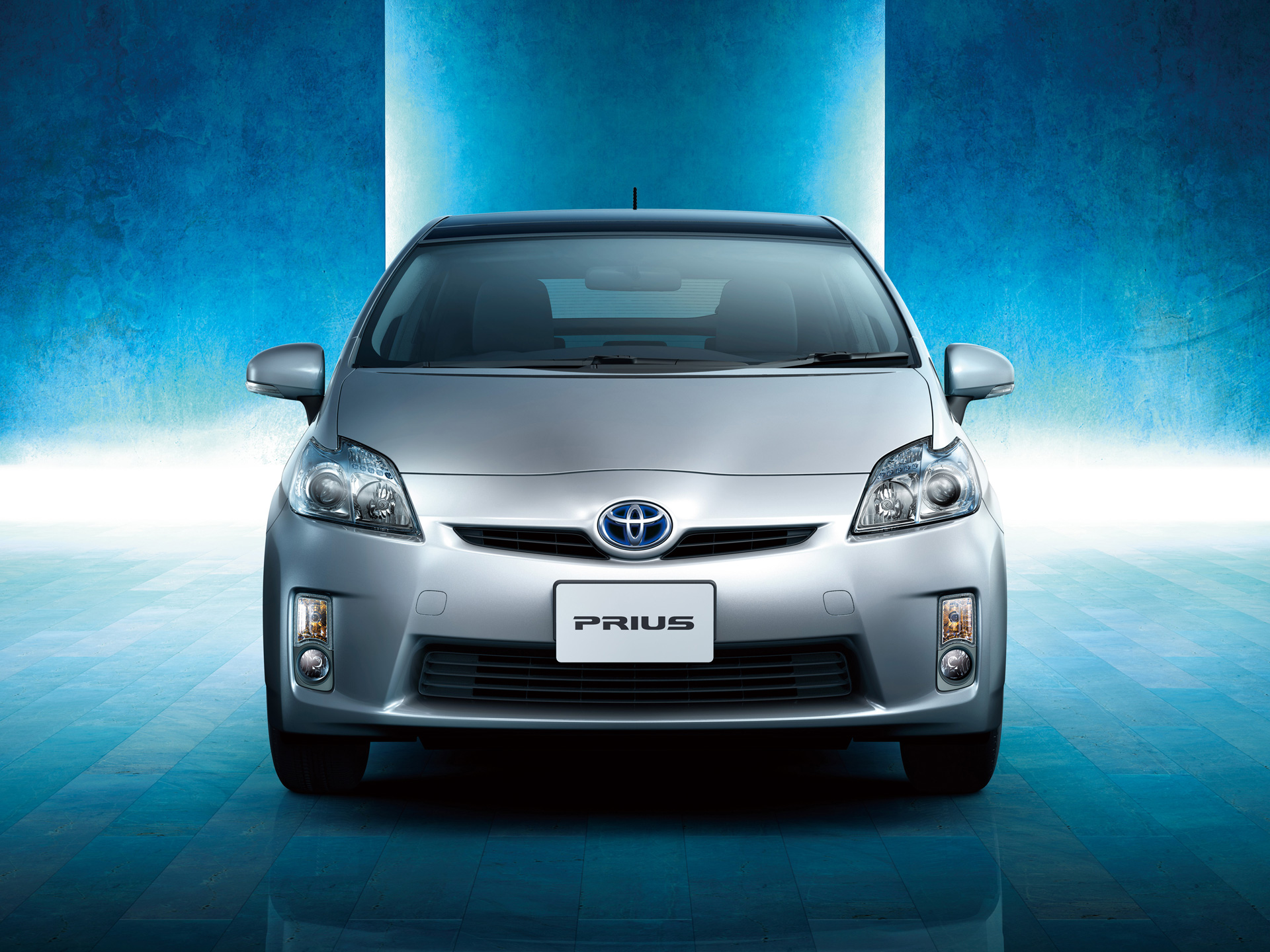 Prius S | Toyota Motor Corporation Official Global Website